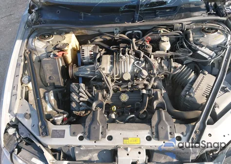 2000 Pontiac Grand Prix Gtp z USA, uszkodzony, nr VIN 1G2WR121XYF194934